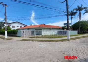 Casa com 3 quartos para alugar na avenida governador josé boabaid, 112, córrego grande, florianópolis, 280 m2 por r$ 10.500