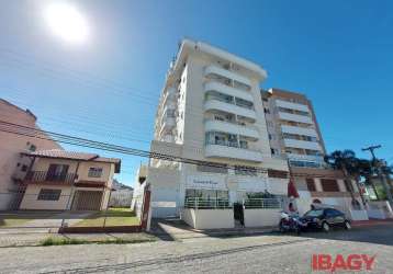 Apartamento com 3 quartos para alugar na rua pedro andré hermes, 101, nossa senhora do rosário, são josé, 100 m2 por r$ 2.500