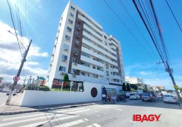 Apartamento com 3 quartos para alugar na rua da independência, 1170, areias, são josé, 83 m2 por r$ 2.700