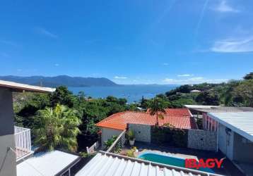 Casa com 3 quartos para alugar na servidão dos irmãos, 95, ribeirão da ilha, florianópolis, 276 m2 por r$ 8.000