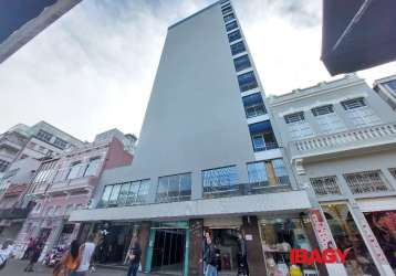 Sala comercial com 1 sala para alugar na rua conselheiro mafra, 220, centro, florianópolis, 34 m2 por r$ 900