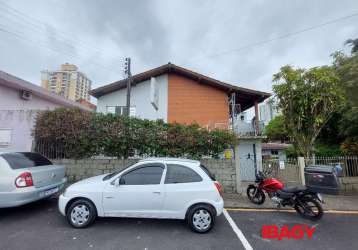 Sala comercial com 2 salas para alugar na rua moura, 92, barreiros, são josé, 120 m2 por r$ 2.000