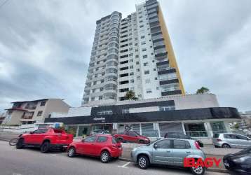 Apartamento com 2 quartos para alugar na rua doutor heitor blum, 372, estreito, florianópolis, 83 m2 por r$ 3.500