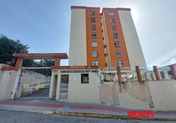 Apartamento com 2 quartos para alugar na rua belarmino josé da silva, 45, ipiranga, são josé, 51 m2 por r$ 1.600