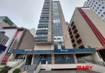 Sala comercial com 1 sala para alugar na avenida rio branco, 817, centro, florianópolis, 26 m2 por r$ 1.500