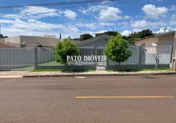 Casa para venda em pato branco, fraron, 3 dormitórios, 2 banheiros, 3 vagas