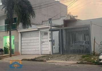 Casa com piscina no residencial beth&#226;nia