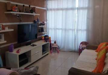 Apartamento com 2 quartos, 1 suite e closet na taquara, jacarepagua