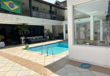 Casa com 4 quartos na barra da tijuca