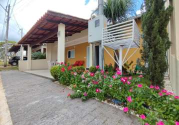 Casa belíssima mobiliada , climatizada e pronta para morar a venda.