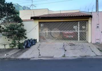 Casa térrea no jardim acapulco