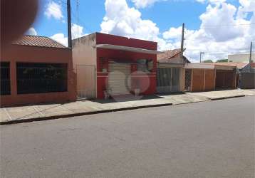 Boa casa térrea no bairro  boa vista