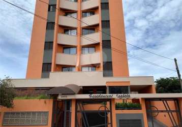 Apartamento no residencial isabela