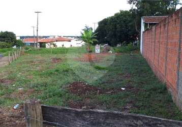 Terreno com 441 m² de área total no jardim munique.