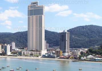 Apartamento penthouse frente mar a venda