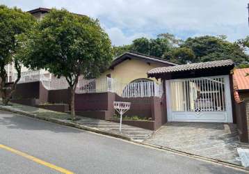 Casa para venda em ribeirão pires, centro, 4 dormitórios, 2 suítes, 3 banheiros, 4 vagas