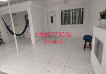 Casa terrea mobiliada  com 2 quartos 2 vagas quintral facil acesso ao metro aceita pet fl55