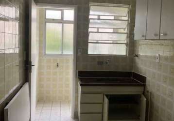 Apartamento proxi a comercios fl 31