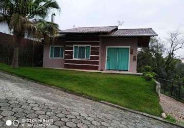 Casa de alvenaria a venda em rodeio/sc