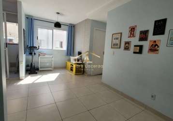 Apartamentos com piscina com 2 quartos no Jardim São Francisco