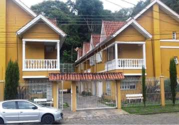 Casa em condomínio fechado com 2 quartos à venda na tranquilino tissot, 618, altos do seminário, caxias do sul por r$ 480.000