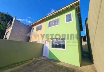 Sobrado com 2 dormitórios à venda, 68 m² por r$ 385.000,00 - c mar - são sebastião/sp