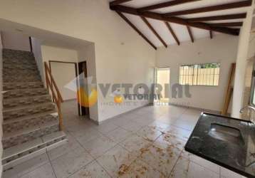 Sobrado com 2 dormitórios à venda, 62 m² por r$ 300.000,00 - portal da fazendinha - caraguatatuba/sp