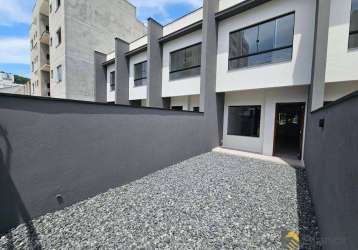 Casa com 2 dormitórios à venda, 83 m² por r$ 420.000,00 - água verde - blumenau/sc