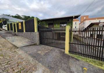 Casa com 3 dormitórios à venda, 200 m² por r$ 700.000,00 - velha - blumenau/sc