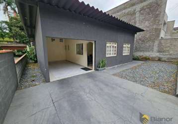 Casa com 3 dormitórios à venda, 142 m² por r$ 600.000,00 - vila nova - blumenau/sc