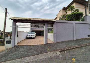 Casa com 4 dormitórios à venda, 290 m² por r$ 1.400.000,00 - água verde - blumenau/sc