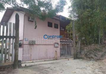 Casa com 2 quartos à venda na rua carlito farias, 23, praia de fora, palhoça por r$ 799.000