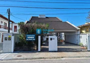 Casa com 5 quartos à venda na rua antônio mattos areas, 464, balneário, florianópolis por r$ 1.650.000