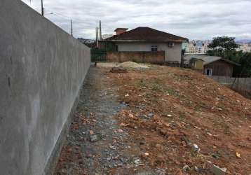 Terreno com 773m² à venda na palhoça.