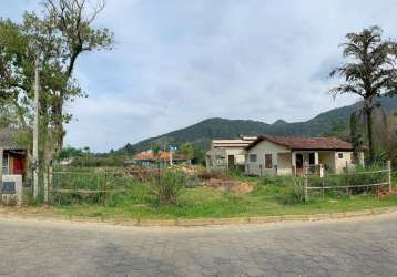 Terreno de 450m² localizado no bairro siriú - à venda em garopaba