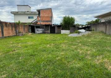 Terreno com 240m² à venda na palhoça.