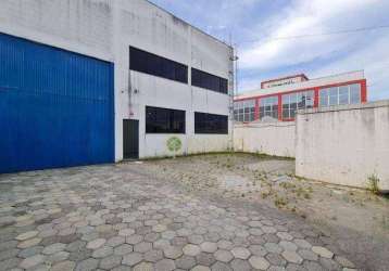 Locação no bairro bela vista palhoça! galpão comercial com 683m², 6 salas e 3 vagas de garagem.