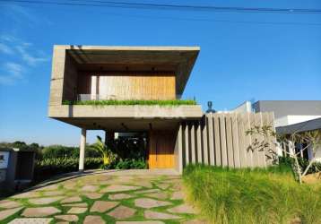 Magnifíca casa no reserva das águas em torres rs