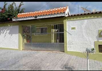 Espetacular casa à venda em indaiatuba-sp, jardim alice: 3 quartos, 1 suíte, 2 salas, 2 banheiros, 3 vagas, 147m².