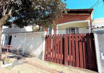 Casa com 3 quartos à venda na rua presidente alves, 786, jardim flamboyant, campinas, 194 m2 por r$ 550.000