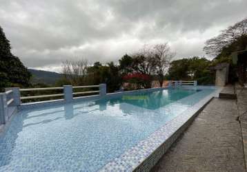 Casa na serra da cantareira em mairiporã