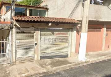 Sobrado + 2 casa a venda  3 quartos, 1 suite , 4 vagas   no jd vitória régia sp