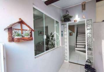 Casa com 2 dormitórios para alugar, 80 m² por r$ 2.800,00/mês - parque burle - cabo frio/rj