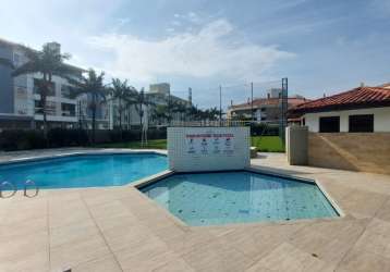 Apartamento 2 dormitórios, condomínio a 50 metrôs da praia,  ingleses norte