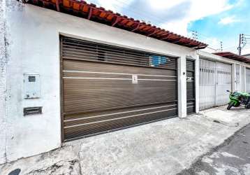 Casa duplex com 2 suites e 2 vagas cobertas no são jorge