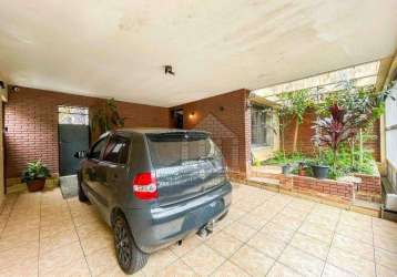 Casa com 4 dormitórios à venda em interlagos