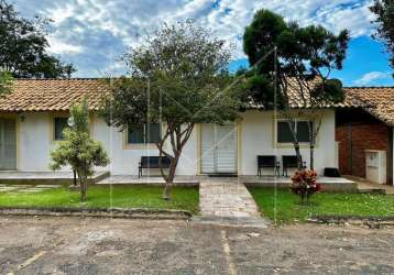 Casa para venda em caldas novas, chácara roma, 2 dormitórios, 2 suítes, 2 banheiros, 1 vaga