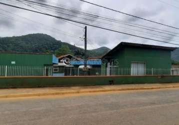 Casa a venda em itapema