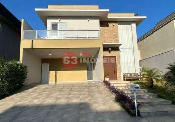 Casa de condominio à venda com 290m², 3 dormitórios, 2 suítes, 2 salas e 4 vagas!!!