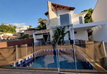 Casa em condomínio fechado com 3 quartos para alugar na rua san conrado, s/n, loteamento caminhos de san conrado (sousas), campinas, 258 m2 por r$ 6.900